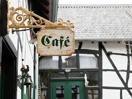 Nostalgic Apartment in the Beautiful Eifel Region
