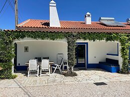 Holiday Home in Montemor-o-novo With Pool