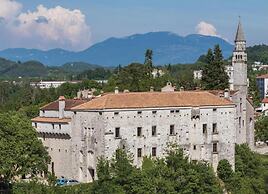 Spacious Apartment in Pazin With Pool