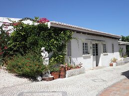 Gorgeous Holiday Home With Swimming Pool