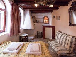 Traditional Apartment in Elounda