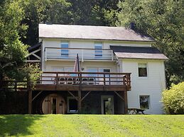 Spacious Holiday Home in Rendeux With Sauna