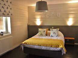 Spacious Holiday Home in Rendeux With Sauna