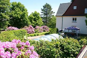 Apartment With Swimming Pool in Pockau