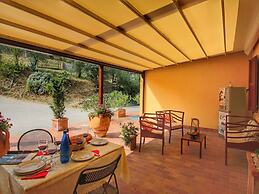 Belvilla by OYO Country House With Swimming Pool