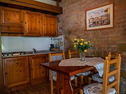 With Pool and air Conditioning