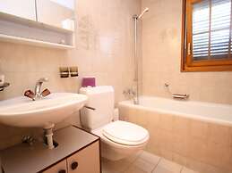 Superb Apartment With Views of the Alps