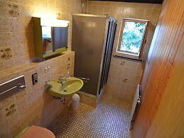 Relaxing Holiday Home in Deilingen With Terrace