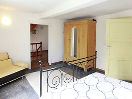 Charming Holiday Home in Thuringen Near the Lake