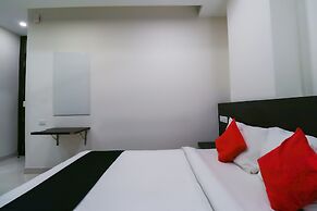 Capital O 67657 Schmear Suites