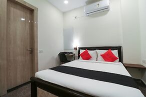 Capital O 67657 Schmear Suites