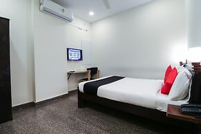 Capital O 67657 Schmear Suites