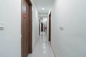 Capital O 67657 Schmear Suites