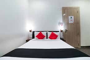 Capital O 67657 Schmear Suites