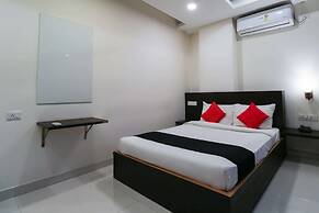 Capital O 67657 Schmear Suites