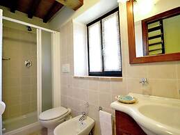 Villa with Private Pool near Cortona in Calm Countryside & Hilly Lands