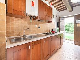 Belvilla by OYO Farmhouse in Citta' di Castello