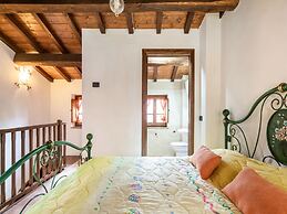 Belvilla by OYO Farmhouse in Citta' di Castello