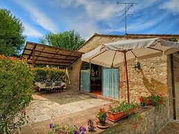 Belvilla by OYO Fienile