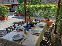 Belvilla by OYO Fienile