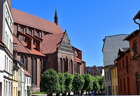 Frisch Renovierte Wohnung im Zentrum von Wismar