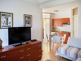 Apartment in Okrug Donji for 4 Person