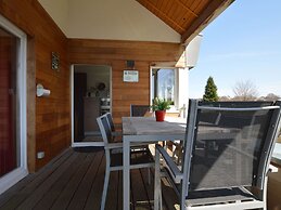 Luxury Apartment With Sauna Over a Lake