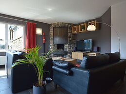 Luxury Apartment With Sauna Over a Lake