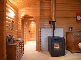 Chalet With Private Garden in Stavelot