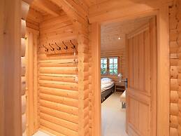 Chalet With Private Garden in Stavelot