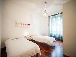 Spacious Apartment in Rome near Sea