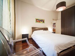 Spacious Apartment in Rome near Sea