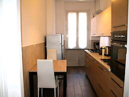 Spacious Apartment in Rome near Sea