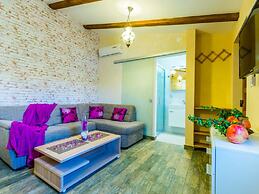 Lovely Holiday Home in Fazana With Swimming Pool