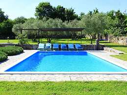 Upscale Villa on an Exclusive Island