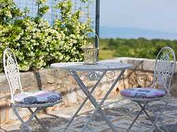 Upscale Villa on an Exclusive Island