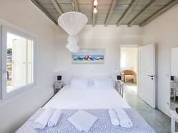 Villa in Mykonos With Private Pool