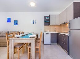 Charming Home With Swimming Pool and Beautiful Covered Terrace