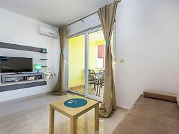 Charming Home With Swimming Pool and Beautiful Covered Terrace