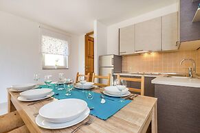 Charming Home With Swimming Pool and Beautiful Covered Terrace