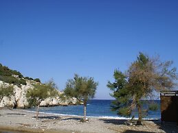 Charming Holiday Home in Kritinia With Garden