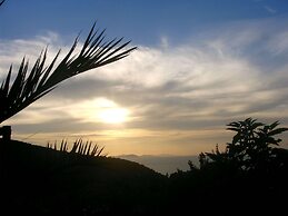 Charming Holiday Home in Kritinia With Garden