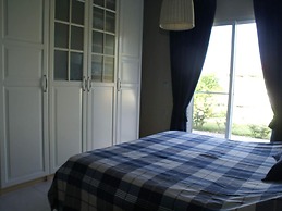 Charming Holiday Home in Kritinia With Garden