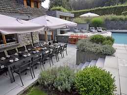 Attractive Holiday Home in Spa With Swimming Pool