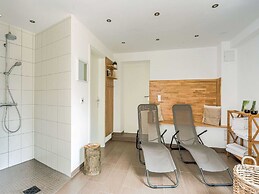 Bright Flat With Terrace and Sauna