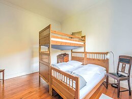 Bright Flat With Terrace and Sauna