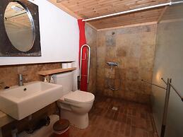 Cottage in Sdo Lums With Barbecue