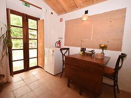 Cottage in Sdo Lums With Barbecue