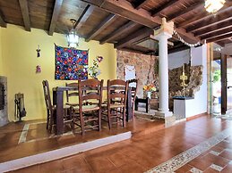 Andalusian House With Private Pool in the Picturesque Village of Zagri