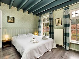 Villa With Swimming Pool and Sauna